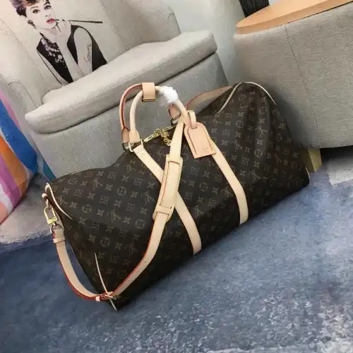 Cheap Louis Vuitton Bags 19T1L0434 0126