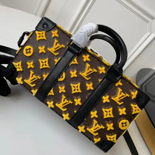 Cheap Louis Vuitton Bags 19B5790101 0130