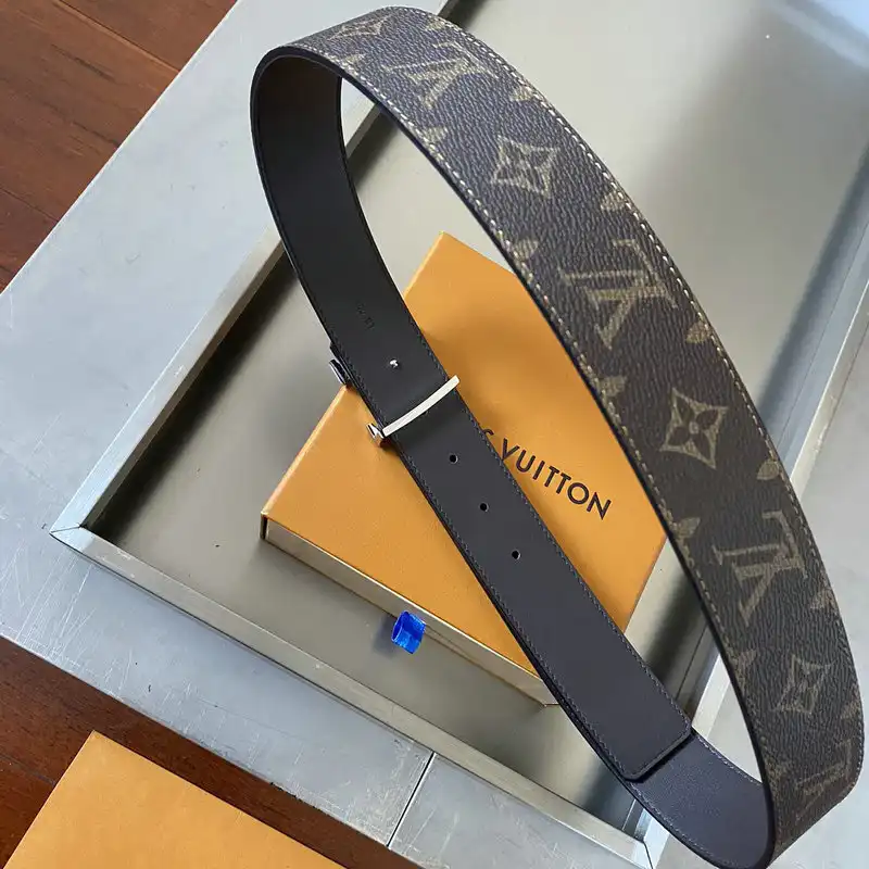 Cheap Louis Vuitton Belts 2207XF0113 0123