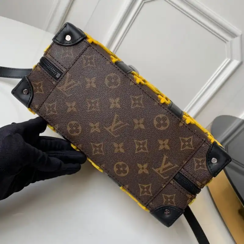 Cheap Louis Vuitton Bags 19B5790101 0130