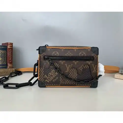 Cheap Louis Vuitton Bags 207B570001 0126