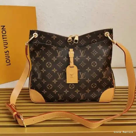 Cheap Louis Vuitton 207B570015 Bags 0211