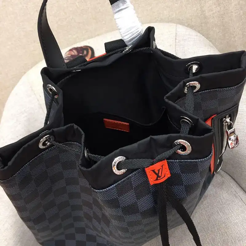 Cheap Louis Vuitton Bags 1906BL0005 0201