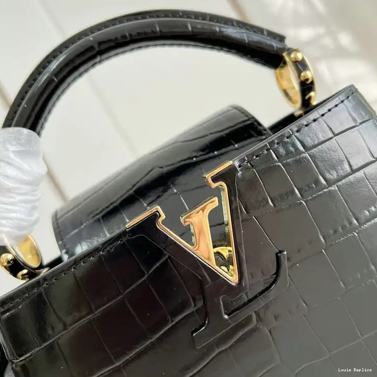 Cheap 2204YA0076 Louis Vuitton Bag 0224