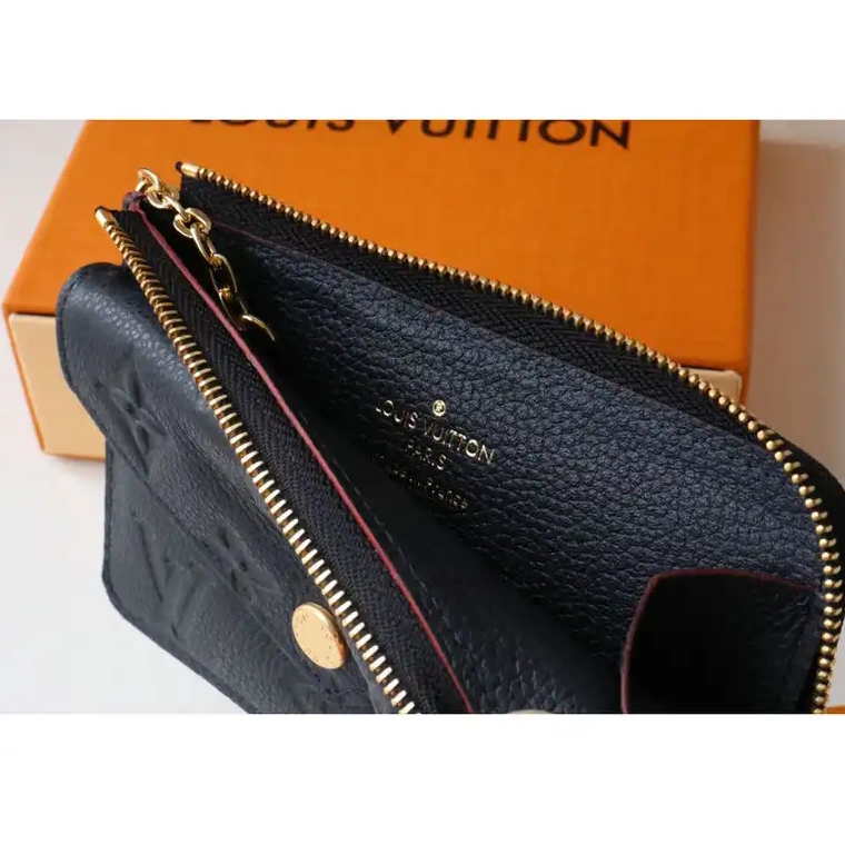 Cheap Louis Vuitton Bag 2205DJ0037 0218