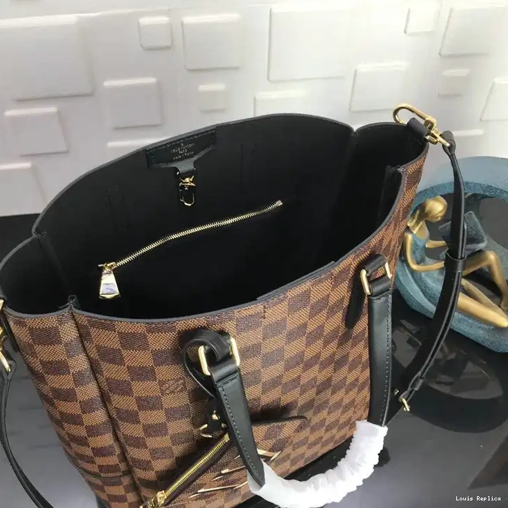 Cheap 20B570326 Louis Vuitton Bags 0216