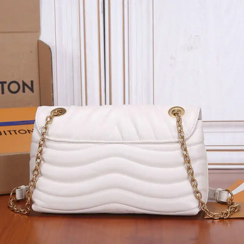 Cheap Louis Vuitton Bag 2109YA0149 0203