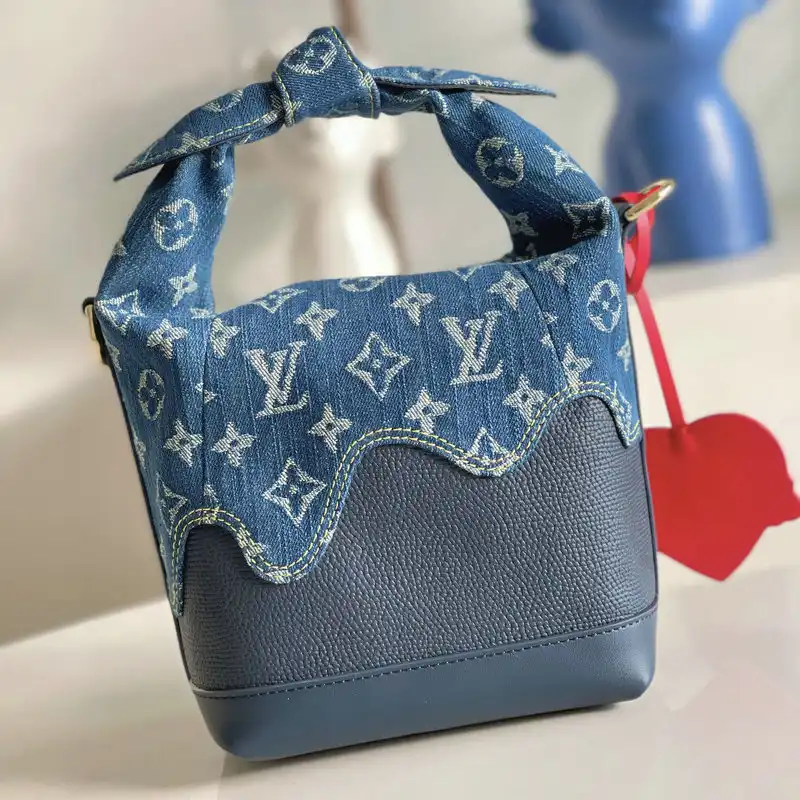 Cheap Louis Vuitton Bag 2112YA0017 0203