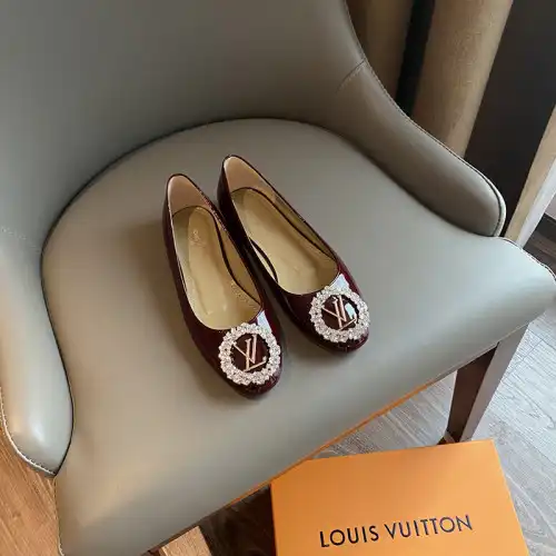 Cheap Louis Vuitton Shoes 2304PZ0105 0205