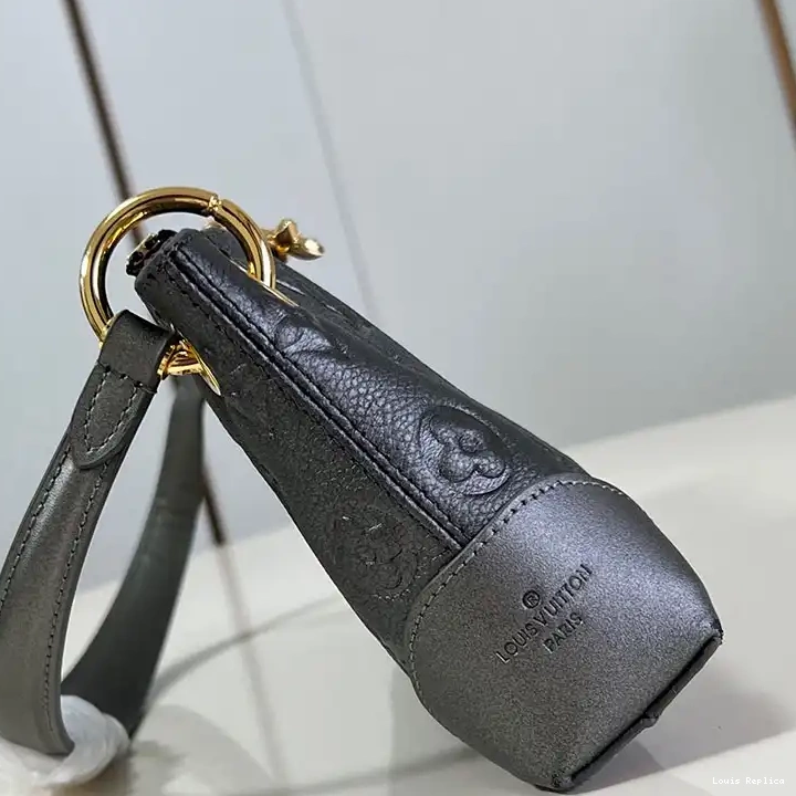 Cheap Louis Vuitton 2411YA0217 Bags 0212