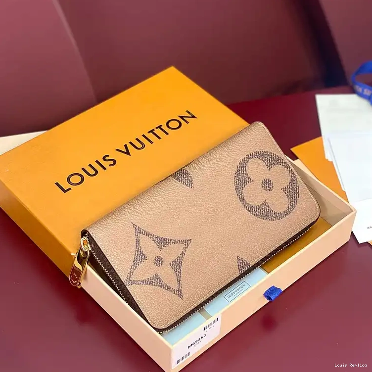 Cheap Bags 2411YA0029 Louis Vuitton 0222